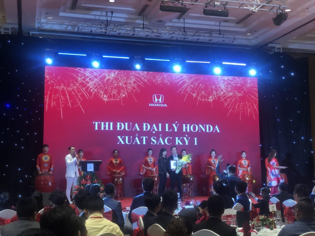 Vinh danh các đại lý xuất sắc tại Hội nghị nhà phân phối Honda ô tô 2019