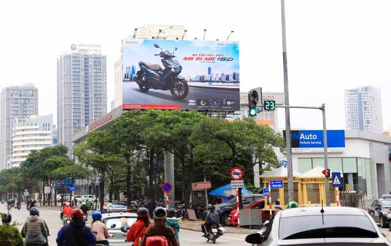 what outdoor advertising is