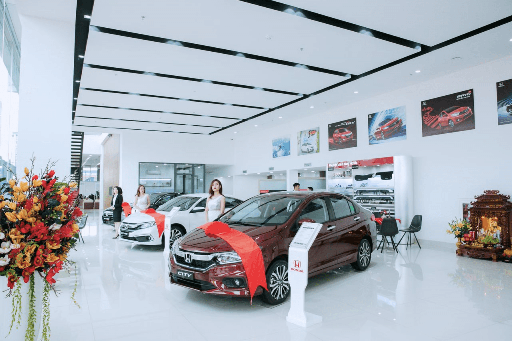 Honda car showroom designs