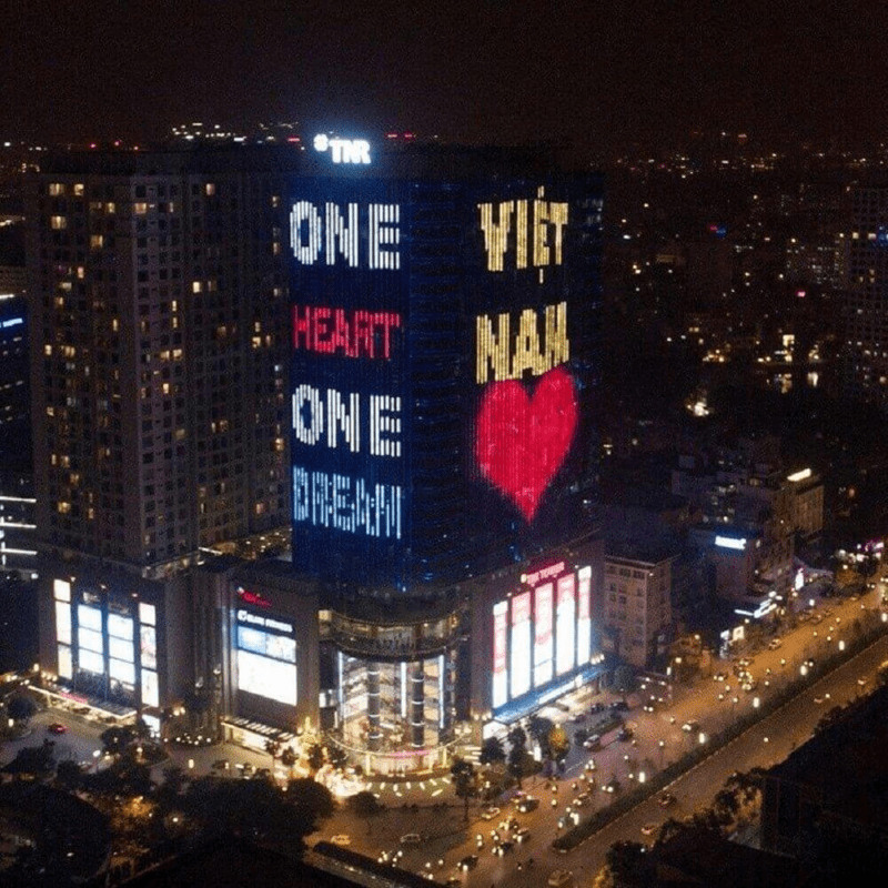 LED building advertising