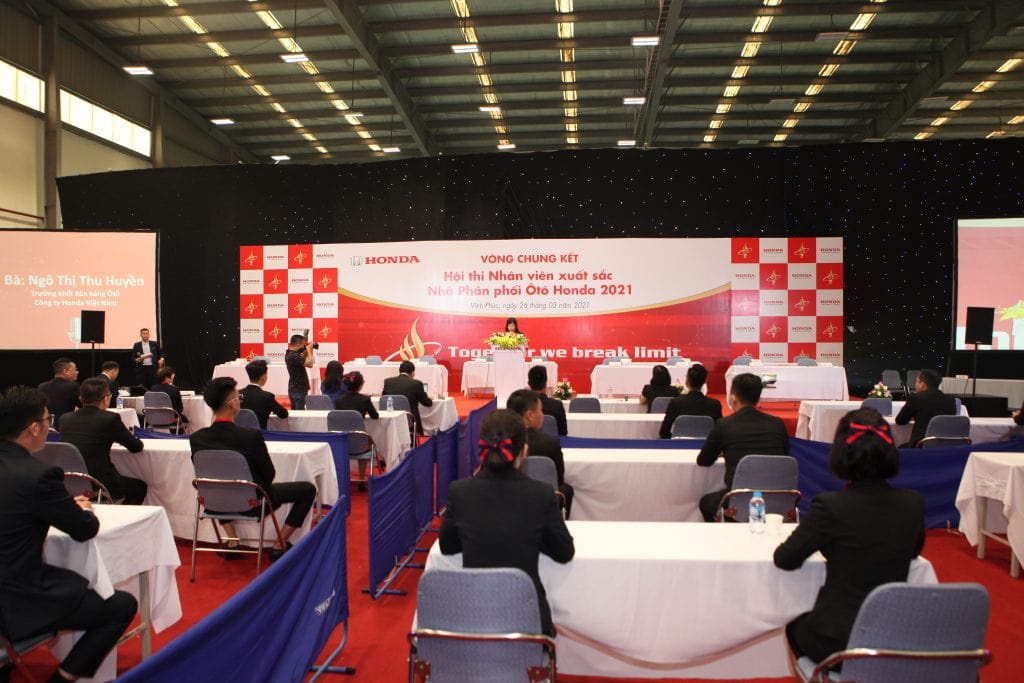 AIT accompanies Honda Vietnam to organize a livestream event – New solution in the time of covid