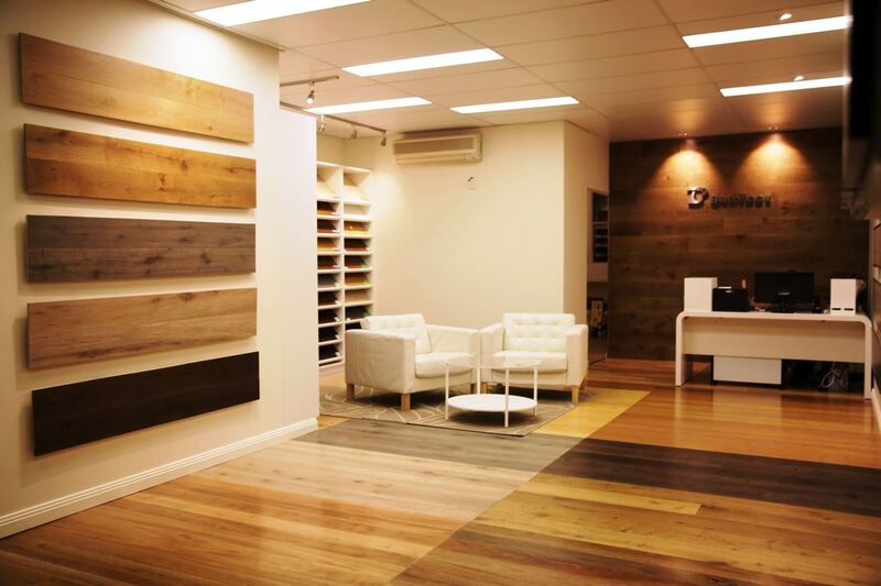 thiết kế showroom sàn gỗ